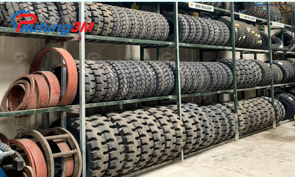 Lốp đặc xe nâng 8 Kho lốp đặc xe nâng