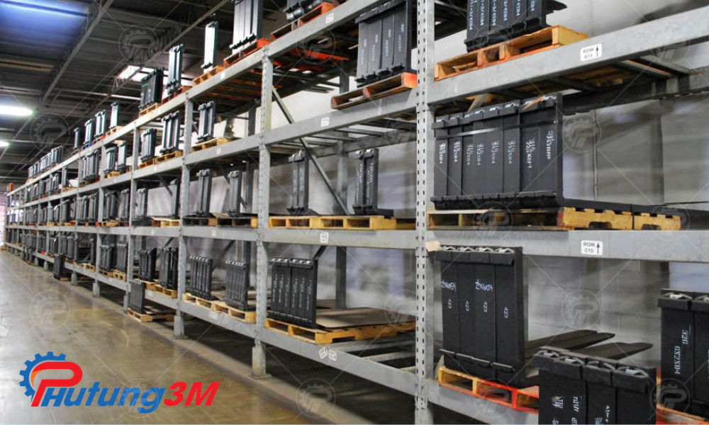 Phụ tùng xe nâng điện 6 Kho phụ tùng khung gầm xe nâng điện